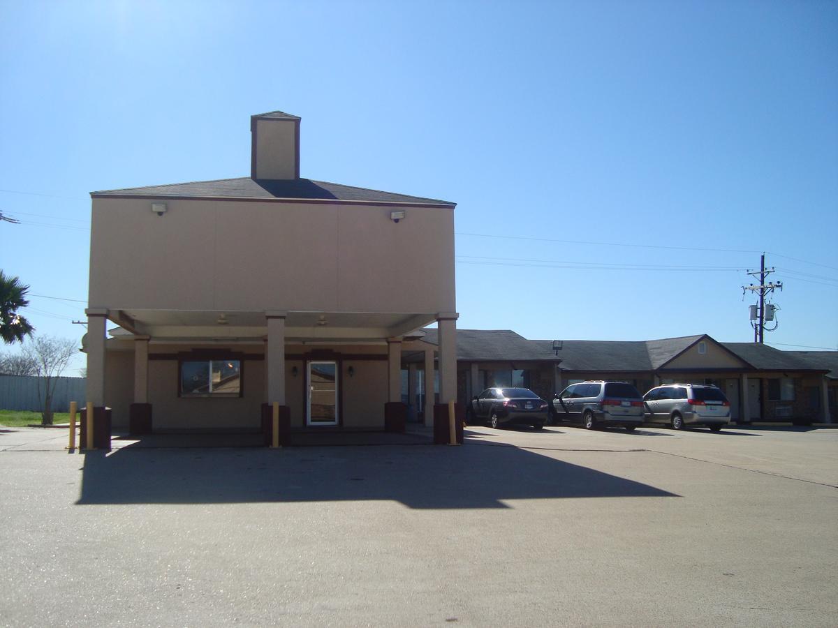 Navasota Inn מראה חיצוני תמונה