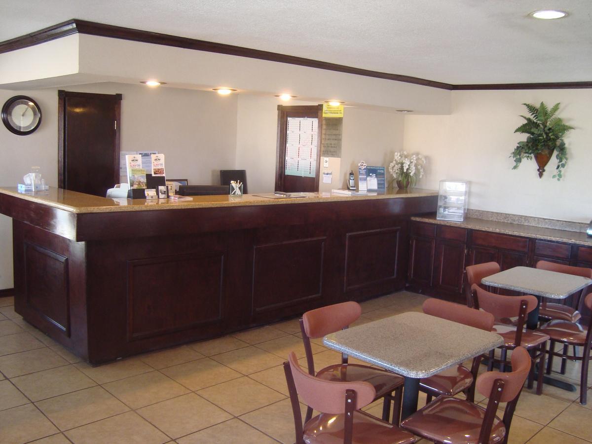Navasota Inn מראה חיצוני תמונה